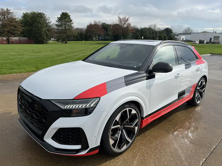 Vehicle wrap and fleet graphics services